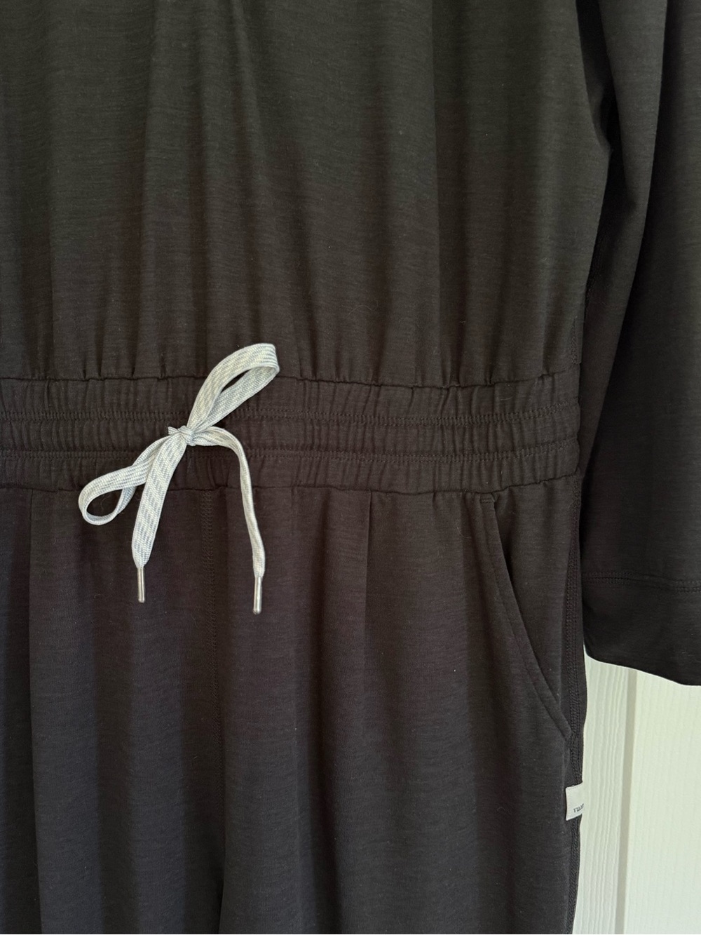 Vuori Lux Henley Long Sleeve Jumpsuit in Heathered Ink - Picture 4 of 6